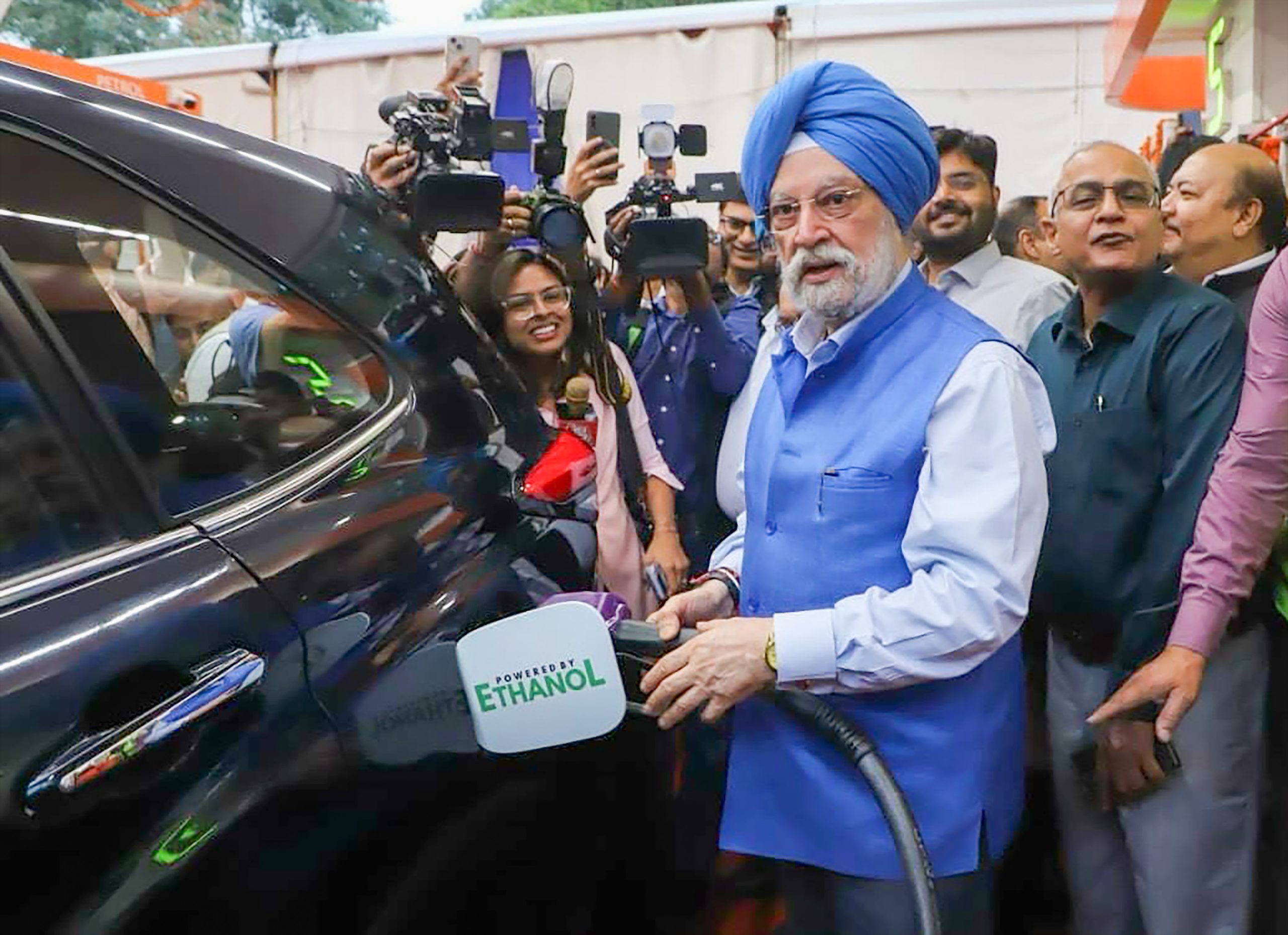 E20: एथेनॉल मिश्रित ईंधन पर उठ रहे सवाल को केंद्रीय मंत्री ने किया खारिज, कहा- सुरक्षित और वैज्ञानिक रूप से प्रमाणित