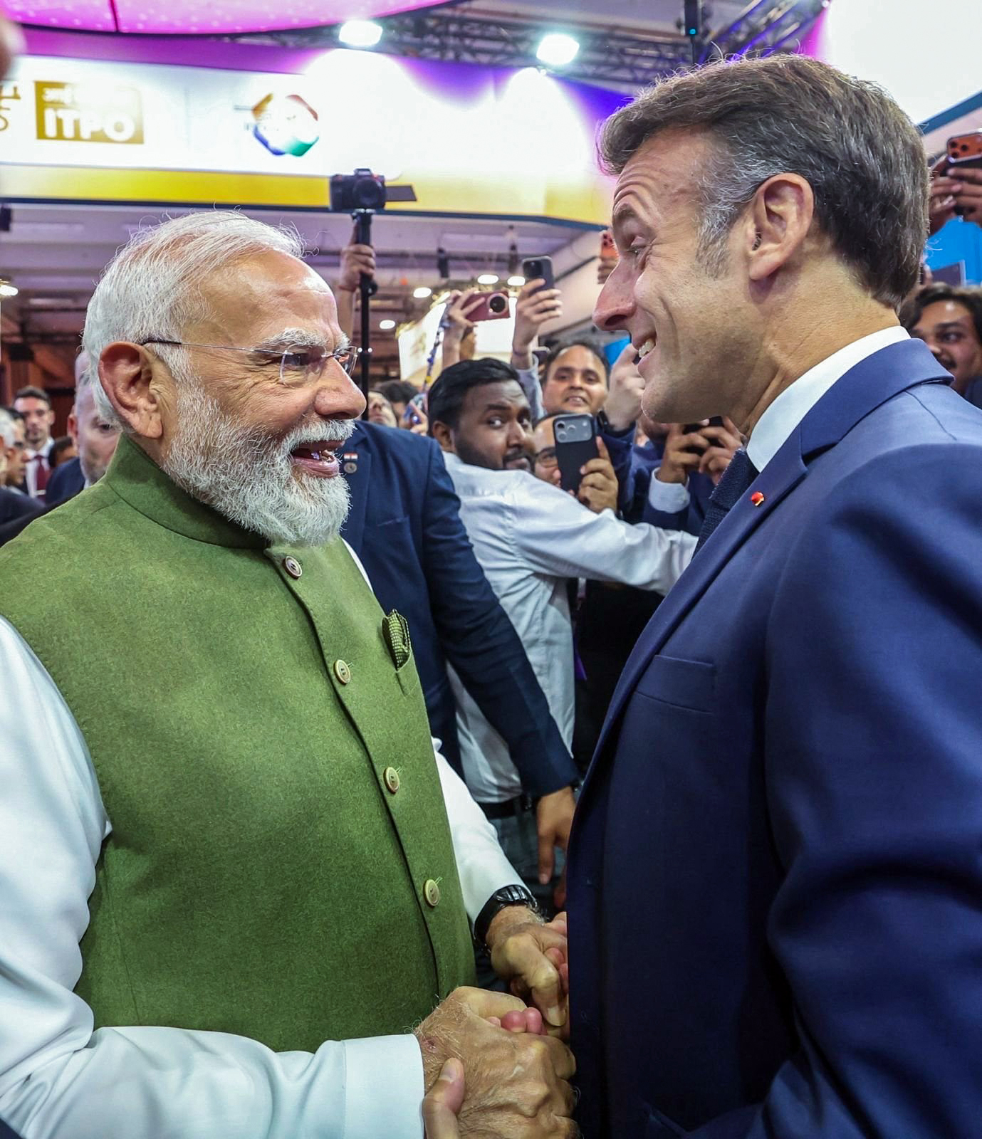 French President bids warm farewell to PM Modi ahead of departure from Paris