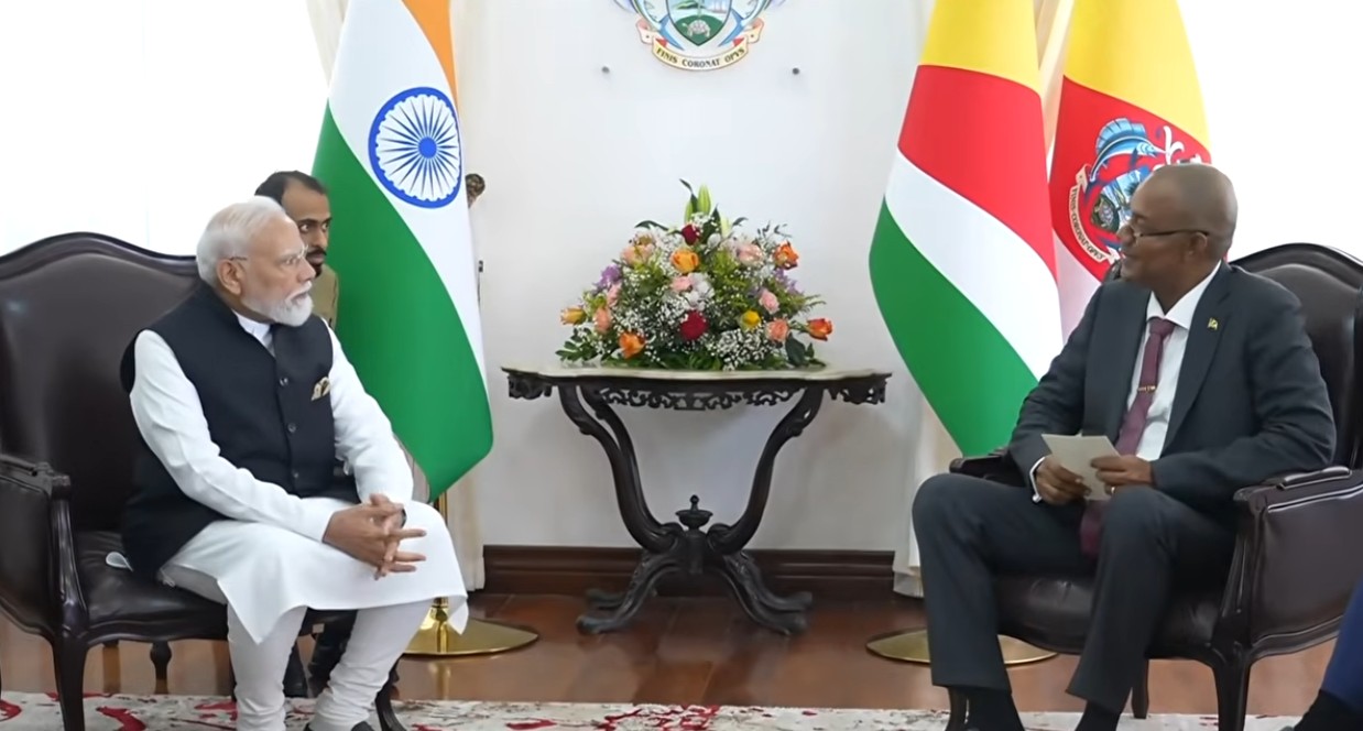 पीएम मोदी और सेशेल्स के राष्ट्रपति पैट्रिक हर्मिनी की द्विपक्षीय वार्ता, रक्षा और समुद्री सहयोग पर चर्चा