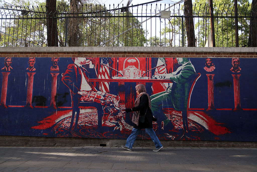 US-Iran peace talks postponed, clouding prospects for lasting truce