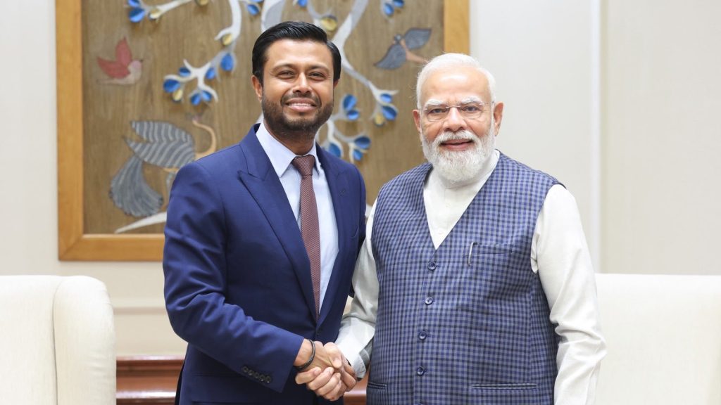 PM-Modi-AirTrunk-2