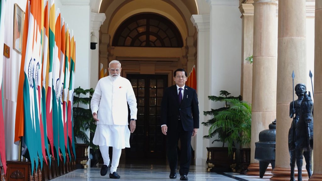 PM-Modi,-Myanmar-Prez-2