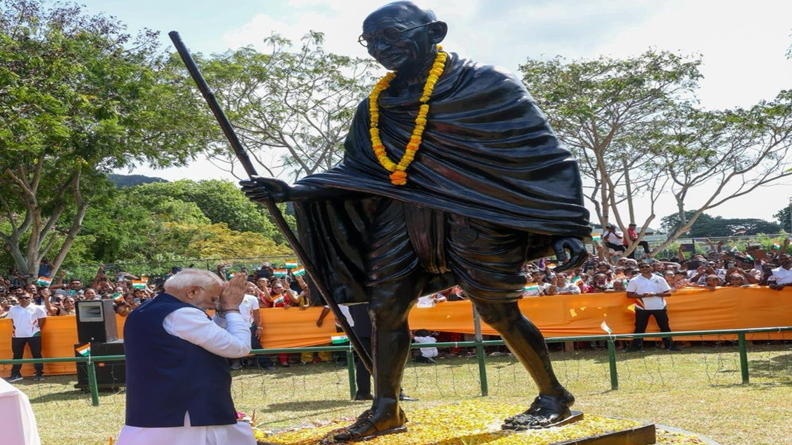 PM Modi pays tribute to Mahatma Gandhi in Victoria, offers prayers at Seychelles’ Tamil temple
