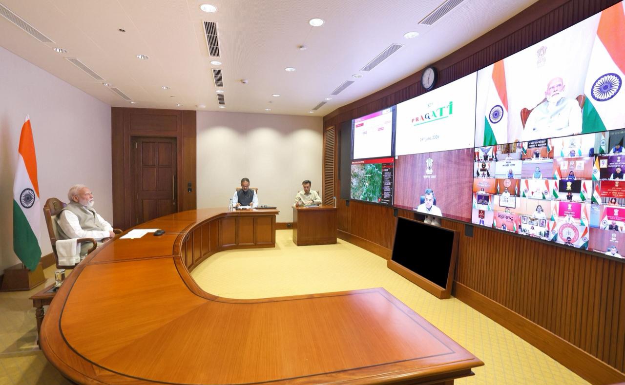 PM Modi reviews ₹30,000-crore infra projects in 52nd PRAGATI meeting, pushes AI-driven TB elimination and stronger cyber fraud response