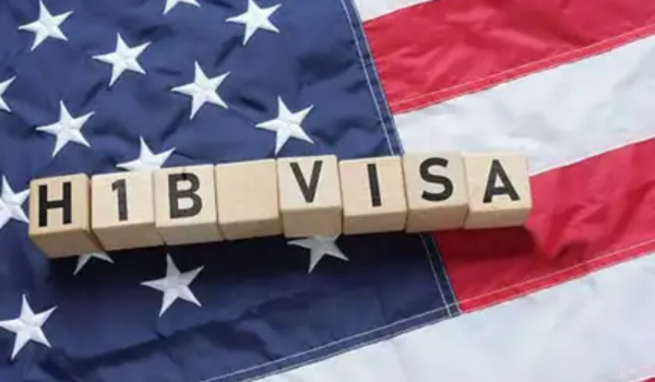 Trump extends push for $100,000 H-1B visas by another year