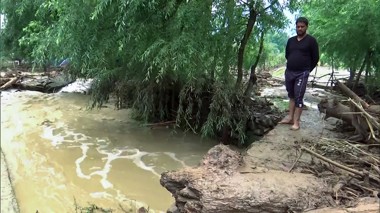 Heavy rains trigger massive flash floods in Beerwah and Khag areas of Kashmir’s Budgam district