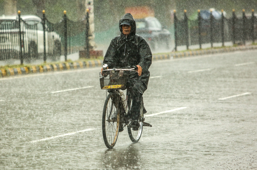 Delhi-NCR braces for another rainy day as IMD forecasts showers, thunderstorms, gusty winds