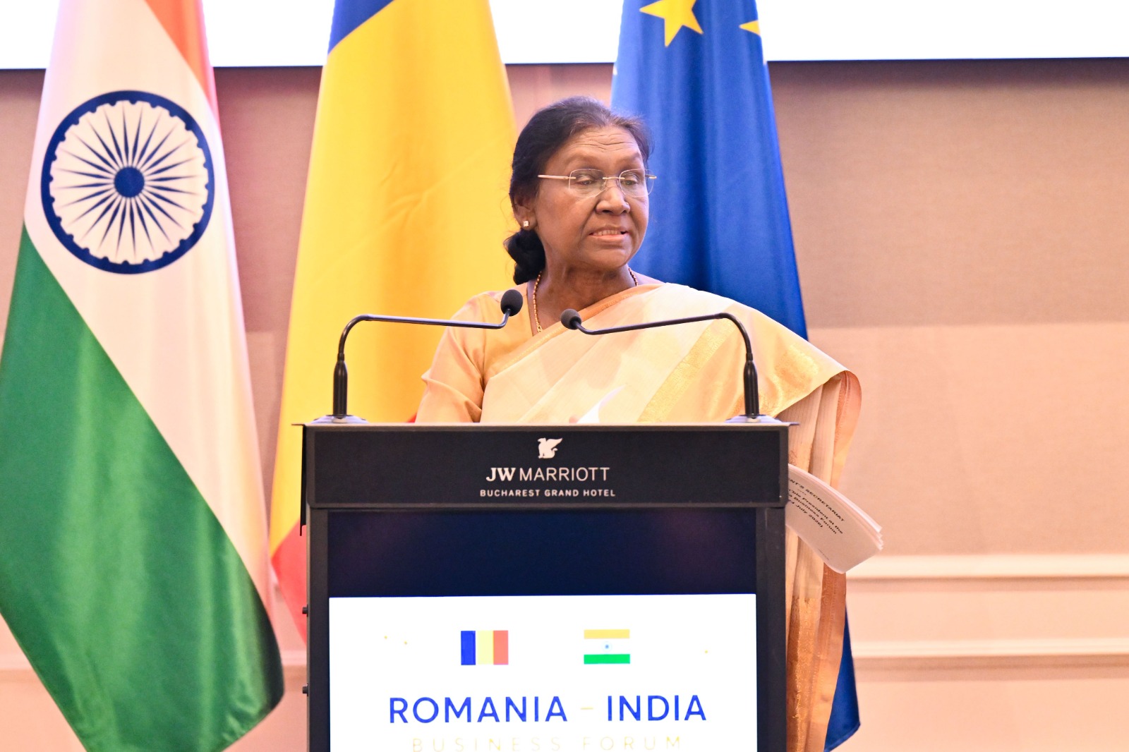 राष्ट्रपति मुर्मु ने भारत-रोमानिया व्‍यापार मंच को किया संबोधित, इंडिया-ईयू एफटीए के क्रियान्वयन पर दिया जोर
