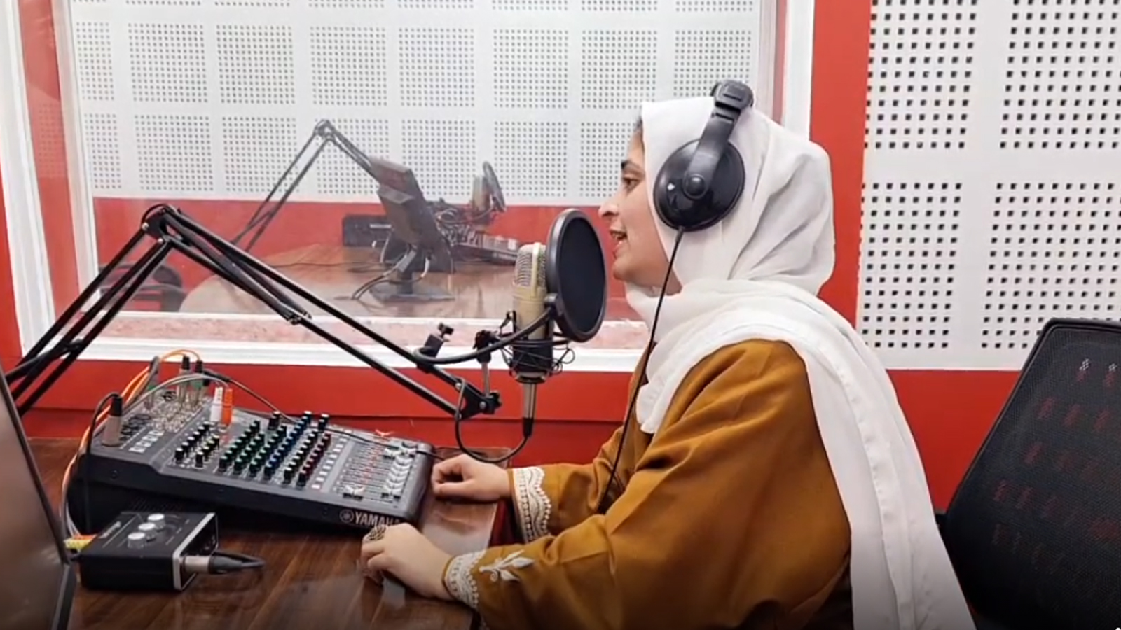 Army community radio promotes Dard-Shina language in Kashmir’s Gurez Valley