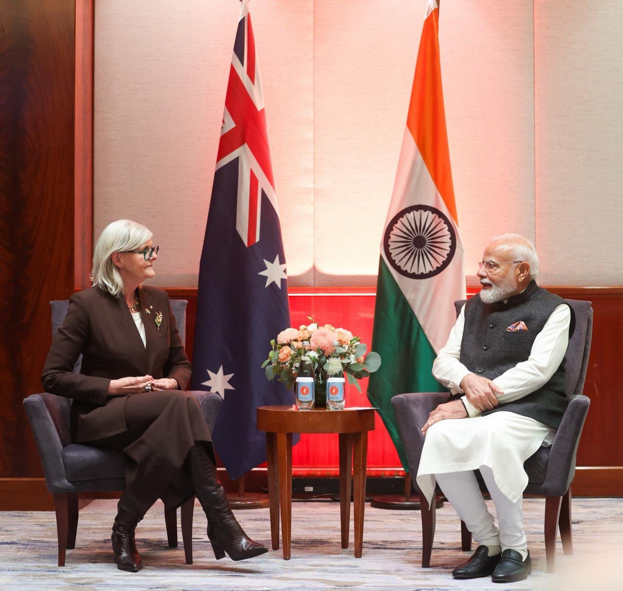 पीएम मोदी ने मेलबर्न में ऑस्ट्रेलिया की गवर्नर जनरल सैम मोस्टिन एसी से मुलाकात की