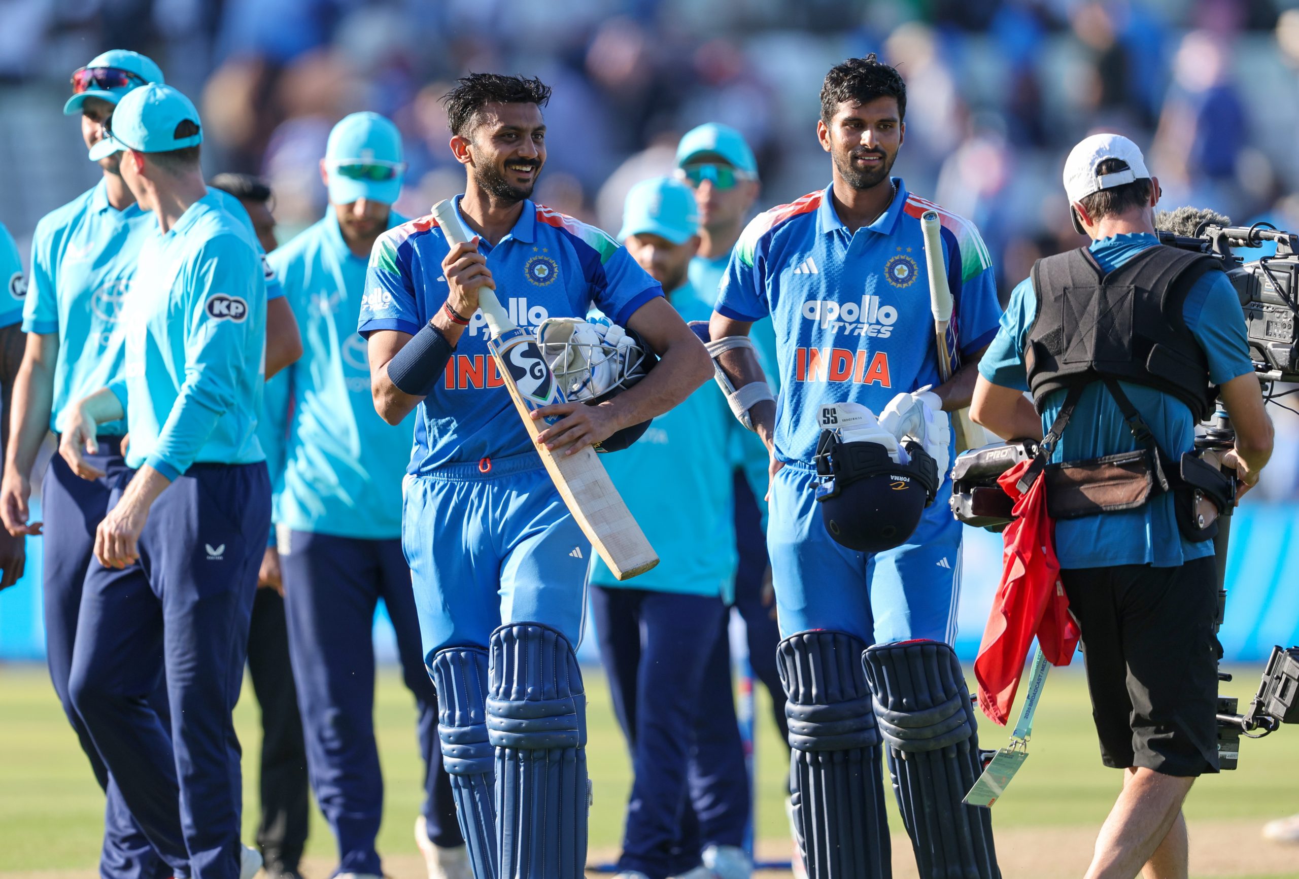 Ind vs Eng: वनडे सीरीज का आगाज धमाकेदार जीत के साथ, भारत ने इंग्लैंड को 6 विकेट से हराया