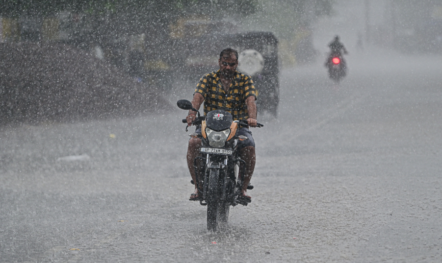 IMD forecasts widespread rain across Uttar Pradesh; Prayagraj on flood alert