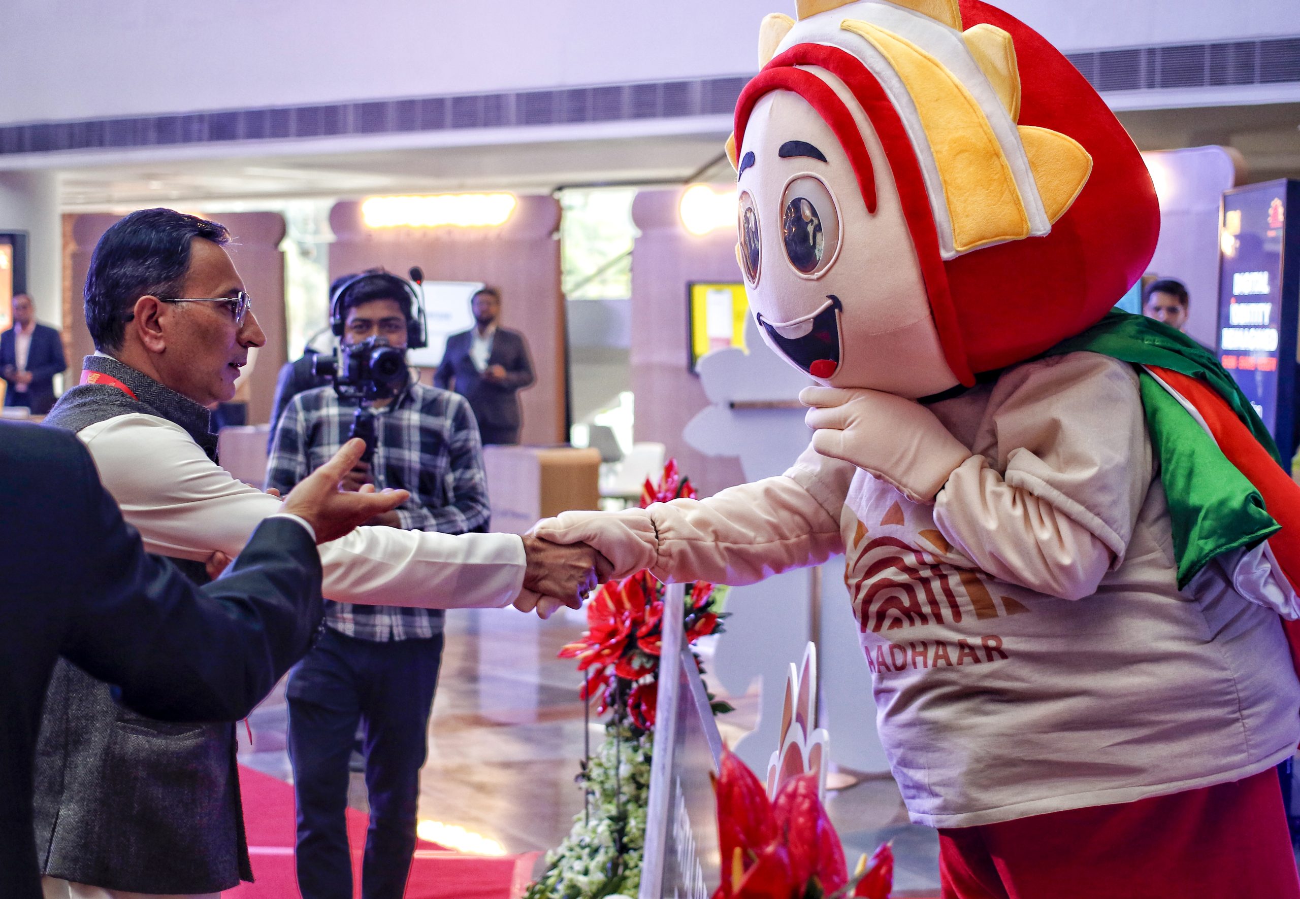 आधार ऐप के डाउनलोड 5 करोड़ के पार, डिजिटल सेवाओं को मिल रहा बढ़ावा