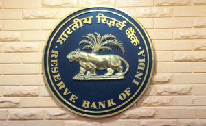 RBI ने VRRR नीलामी के जरिए 3.93 लाख करोड़ रुपये की अतिरिक्त तरलता अवशोषित की