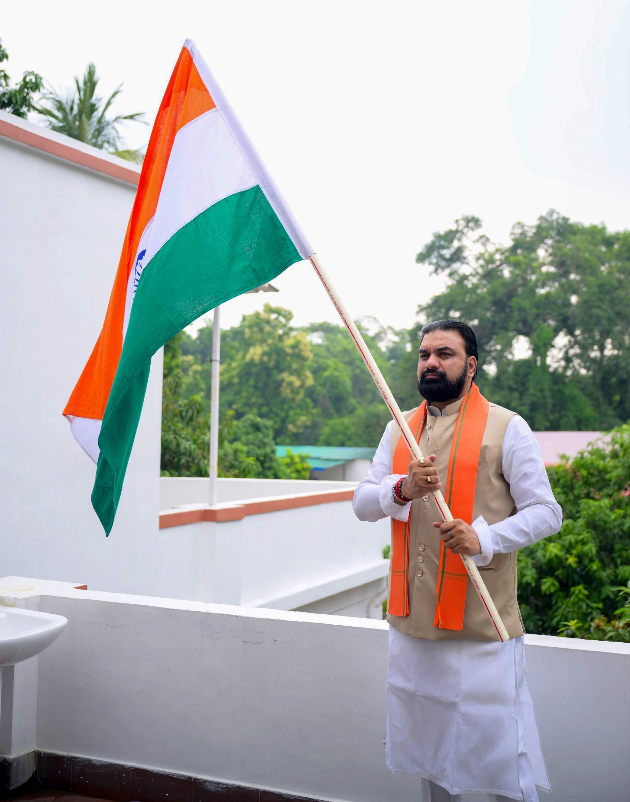 बिहार CM सम्राट चौधरी ने मुंगेर में निकाली तिरंगा यात्रा, ‘भारत माता की जय’ के नारों से गूंजा हवेली खड़गपुर