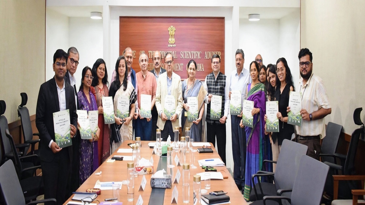 पीएसए कार्यालय ने एसएंडटी क्लस्टर वार्षिक रिपोर्ट 2025-26 की लॉन्च, टेक्नोलॉजी को जमीन पर उतारने पर जोर