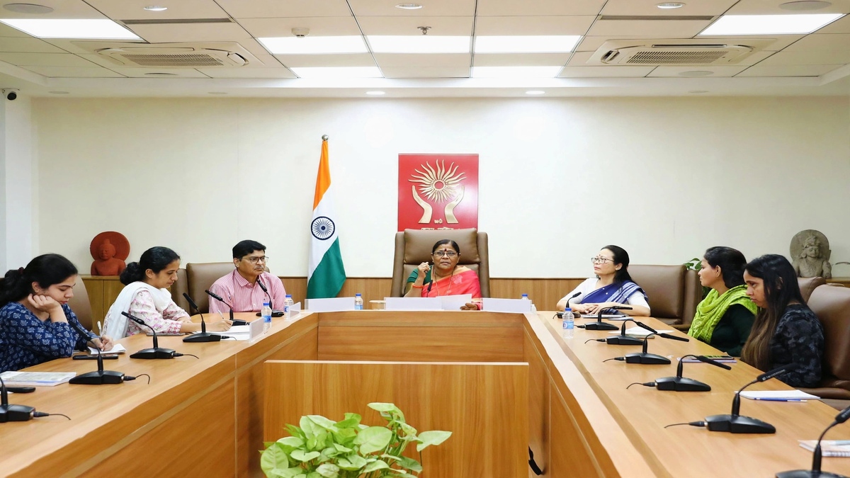 एनएचआरसी का ऑनलाइन अल्पकालिक इंटर्नशिप कार्यक्रम संपन्न, मानवाधिकारों के प्रति संवेदनशीलता बढ़ाने पर जोर