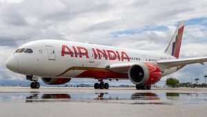 ब्रिटेन के एयर ट्रैफिक कंट्रोल में तकनीकी खराबी का भारत पर असर, एयर इंडिया की उड़ानें प्रभावित