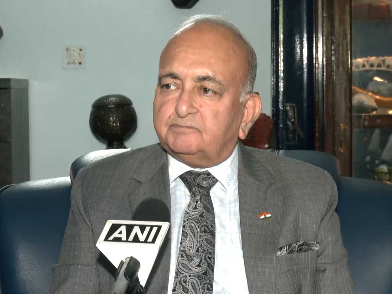 ब्रिक्स सम्मेलन से पहले पूर्व राजनयिकों का संदेश: भारत बने पुल, बहु-ध्रुवीय विश्व व्यवस्था की दिशा में बनाए रख सकता है संतुलन