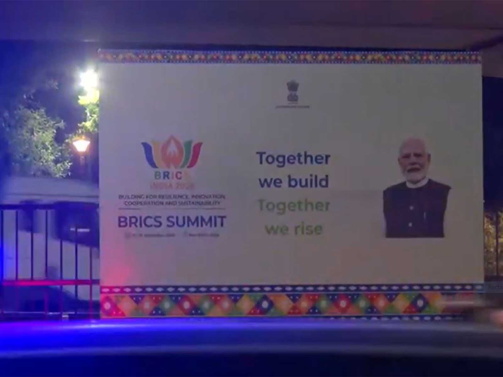 ब्रिक्स सम्मेलन 2026: नई दिल्ली में सुरक्षा कड़ी, VVIP रूटों पर 24 घंटे निगरानी