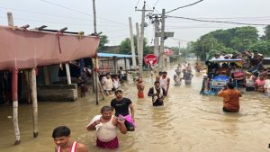 बिहार में बाढ़ का कहर, 11 जिलों के 16.85 लाख लोग प्रभावित; राहत-बचाव कार्य जारी
