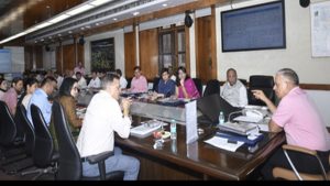 यूपी में समग्र शिक्षा बजट के शत-प्रतिशत उपयोग पर जोर, कर्मियों के मानदेय में 25% बढ़ोतरी मंजूर