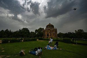 Delhi-NCR to see cloudy, pleasant weather