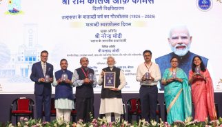 प्रधानमंत्री मोदी ने श्री राम कॉलेज ऑफ़ कॉमर्स की शानदार विरासत की तारीफ़ की, कहा- SRCC के पूर्व छात्र असाधारण