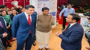 इन्नोप्रोम इंडिया 2026: पीयूष गोयल और एंटोन अलीखानोव ने एनआईसीडीसी पैवेलियन का दौरा किया