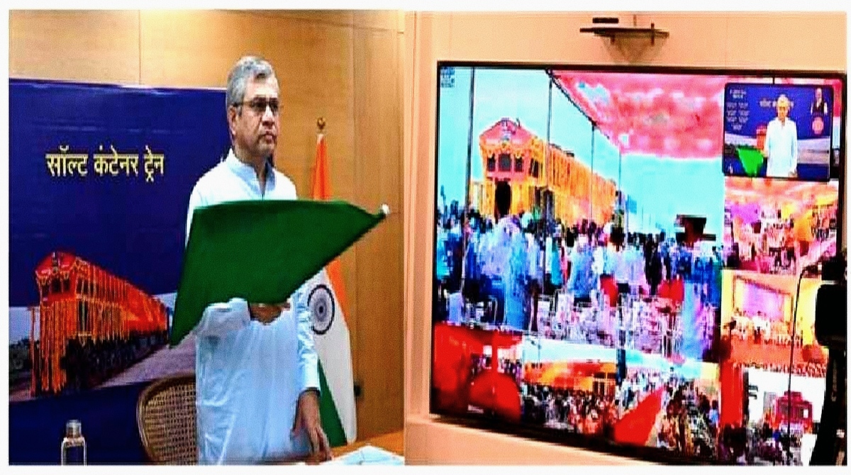 रेल मंत्री ने चार गति शक्ति कार्गो टर्मिनल देश को किए समर्पित, लिंच जीसीटी की रखी आधारशिला