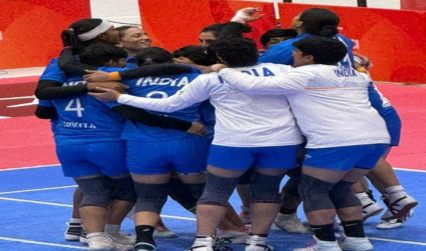 एशियन गेम्स: भारतीय महिला कबड्डी टीम ने जीता गोल्ड, फाइनल में ईरान को 37-34 से हराया