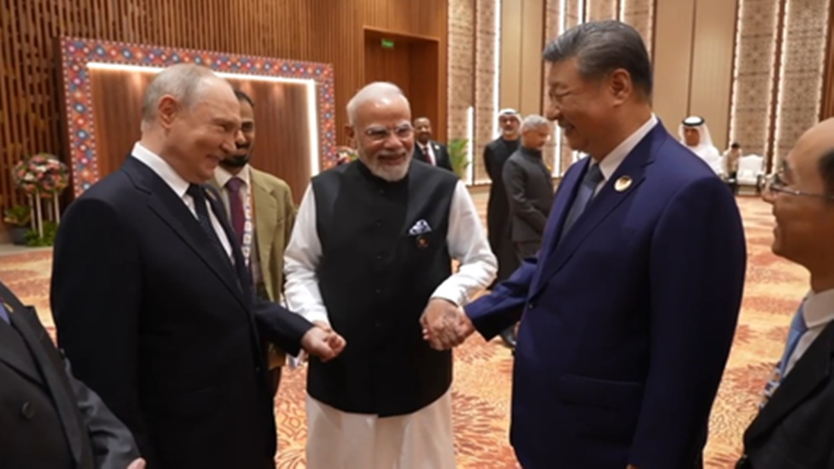 ब्रिक्स समिट में दिखी कूटनीति की झलक, मोदी-पुतिन-जिनपिंग समेत कई यादगार पल कैमरे में कैद
