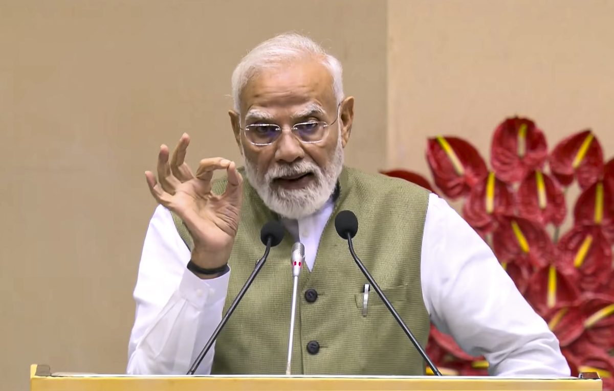 पीएम मोदी ने कहा- ‘कर्तव्य के प्रति निष्ठा ही सर्वोच्च सिद्धि का मार्ग’
