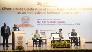 वैश्विक मंच पर शांति और समृद्धि की मजबूत आवाज के रूप में उभर रहा है भारत : उपराष्ट्रपति