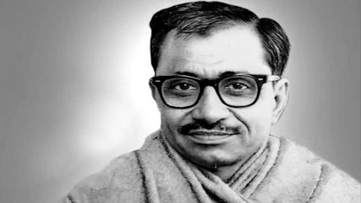 दीनदयाल उपाध्याय को उपराष्ट्रपति ने दी श्रद्धांजलि, कहा- ‘राष्ट्र निर्माण की यात्रा को प्रेरित करते हैं उनके आदर्श’