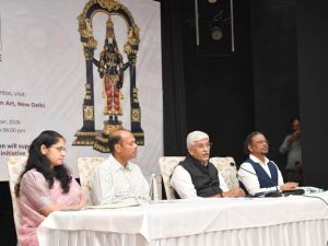 पीएम मेमेंटोज की ई-नीलामी के 8वें संस्करण की शुरुआत की, दो युद्धपोत के मॉडल समेत 1,500 स्मृति चिह्न शामिल