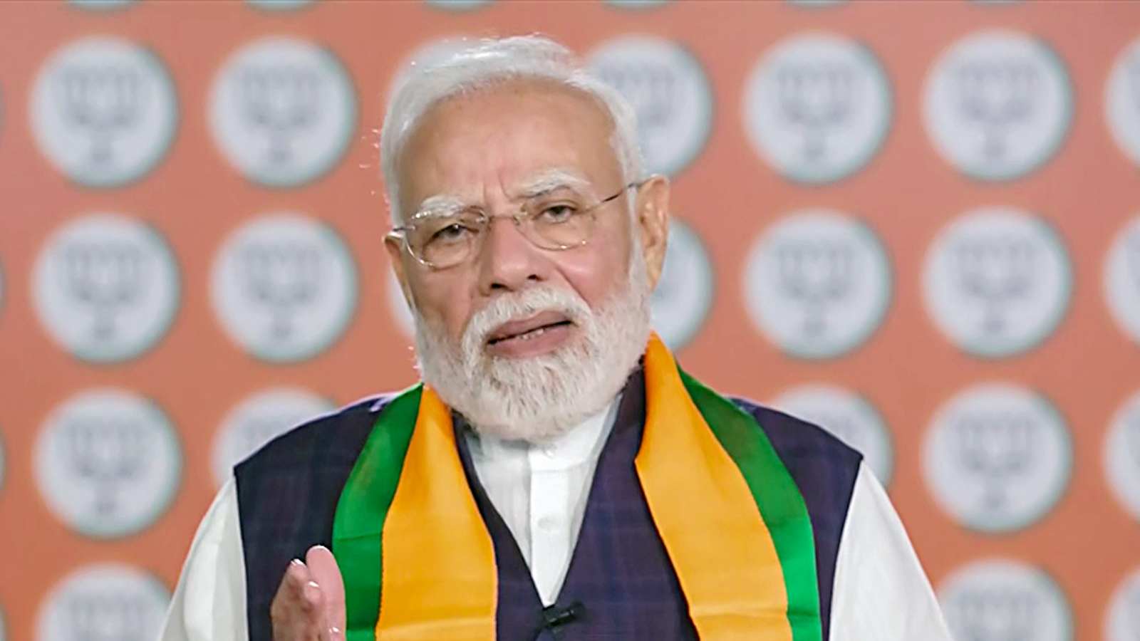 ‘Nation-building beyond politics’: PM Modi interacts with Seva Sankalp Yatra participants, stresses youth role in building developed India