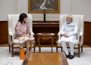 पीएम मोदी से मिलीं शिंजो आबे की पत्नी अकी, बोलीं- मैं आंसू रोक नहीं पाई