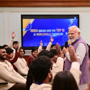 पीएम मोदी ने वर्ल्डस्किल्स कॉम्पिटिशन में शानदार प्रदर्शन करने वाले भारतीय दल से मुलाकात की
