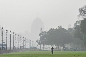 Weather Update: दिल्ली-एनसीआर में फिर से बारिश के आसार, ठंडक देने लगी है दस्तक