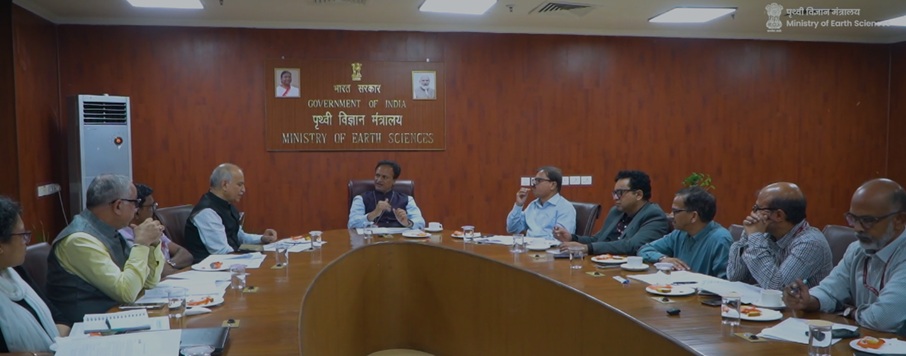 पृथ्वी विज्ञान में संयुक्त पीएचडी कार्यक्रम शुरू करने के लिए मंत्रालय और AcSIR में समझौता