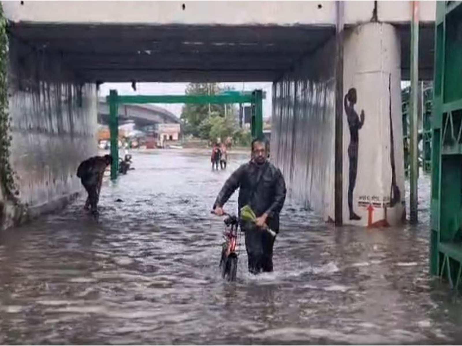 चक्रवात ‘अर्नब’ के कारण ओडिशा में 48,000 लोगों को सुरक्षित स्थानों पर भेजा जाएगा
