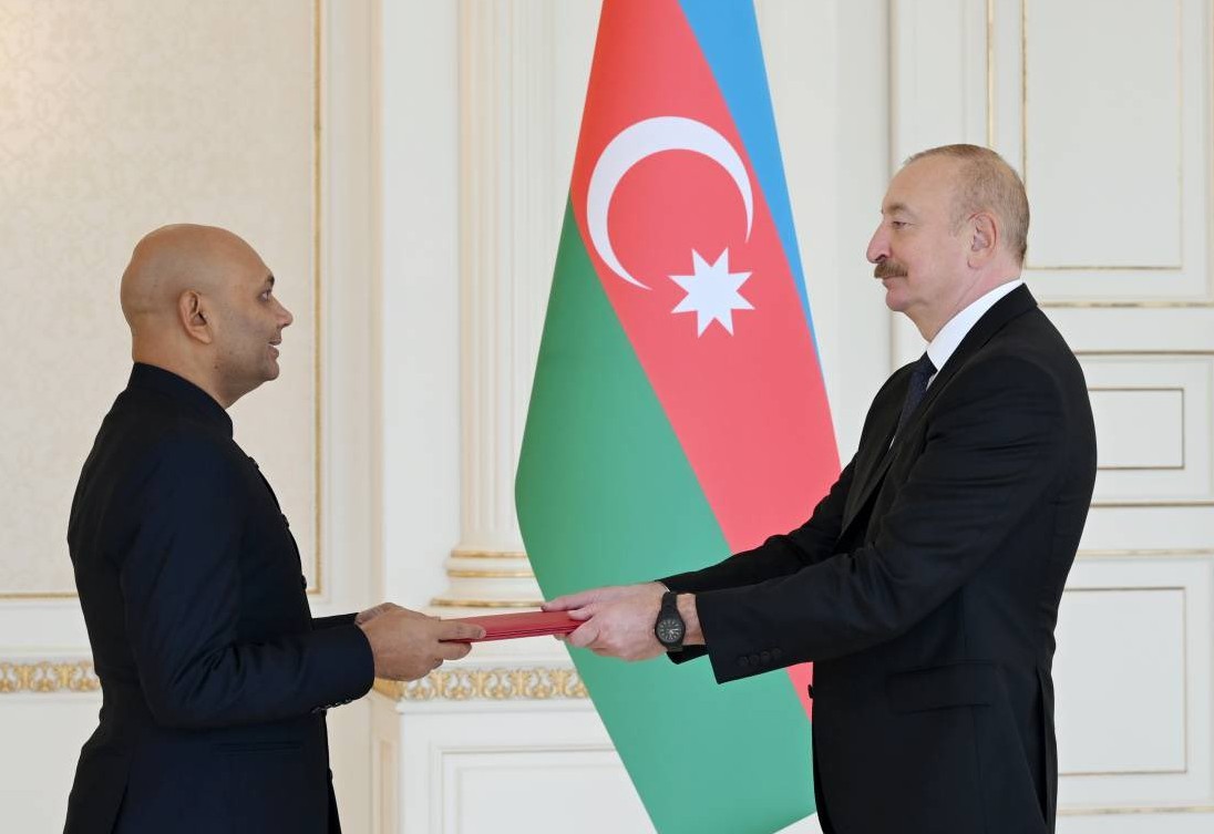 Ambassador of India to Azerbaijan, Abhay Kumar, Presents Credentials to President Ilham Aliyev