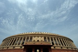 Delhi Likely to Witness Warmer Weather, Partly Cloudy Skies on Saturday
