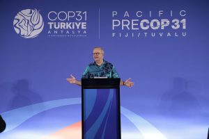 Climate summit warns stronger action needed to curb global warming
