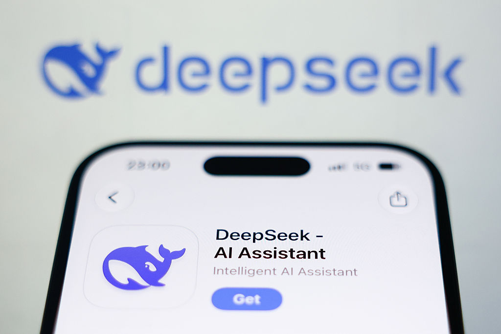 DeepSeek wrapping up $15 billion fundraising to fuel AI race