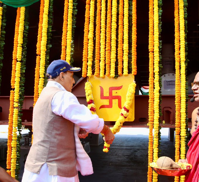 नौसेना के बेड़े में शामिल हुआ सूर्या, रक्षा मंत्री राजनाथ सिंह ने कहा- यह हमारी उपलब्धि का प्रतीक