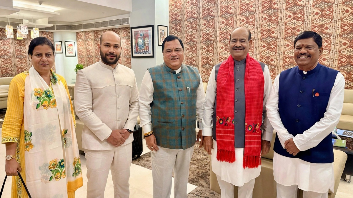 सशक्त लोकतंत्र संवाद, विविध विचारों और जनभागीदारी पर आधारित होता है: लोकसभा अध्यक्ष
