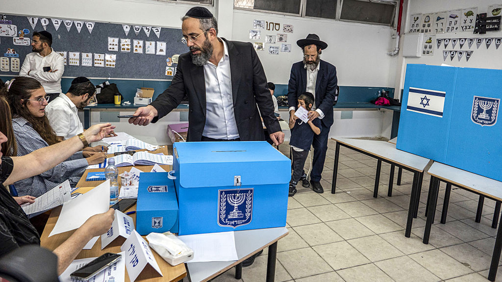 Israel records highest voter turnout by 10 am since 1981
