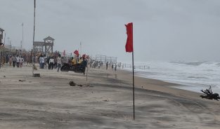 चक्रवात ‘अर्नब’ के कारण हुई बारिश से ओडिशा में जनजीवन प्रभावित, दक्षिणी जिलों में अलर्ट जारी